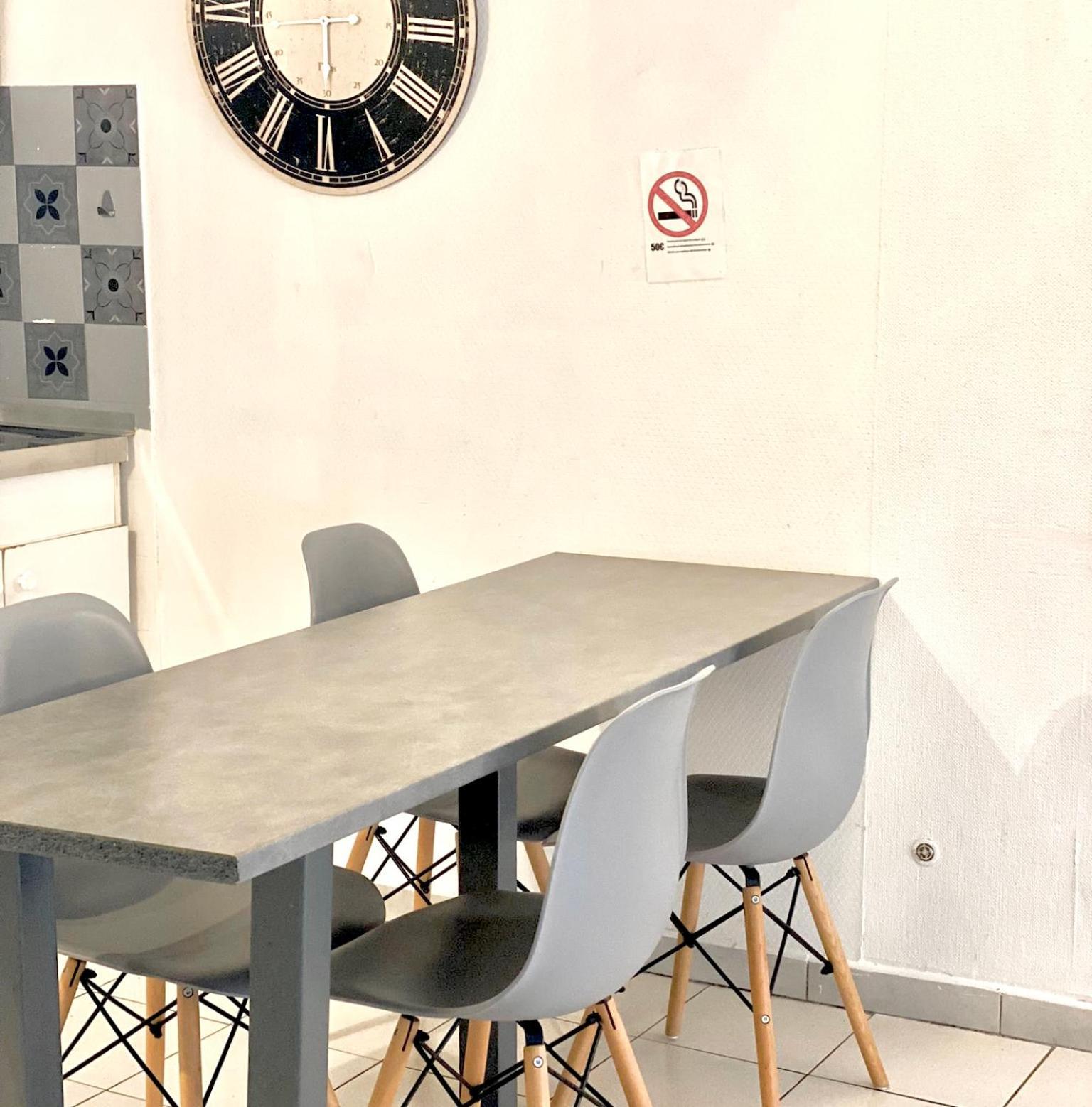 Studio Des Cathares Apartment Carcassonne Ngoại thất bức ảnh
